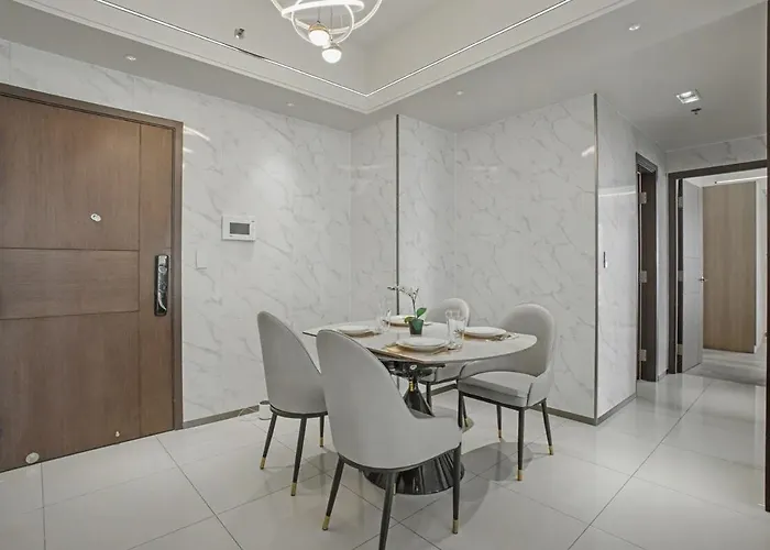 Luxury Near Solaire And Okada Apartamento Manila