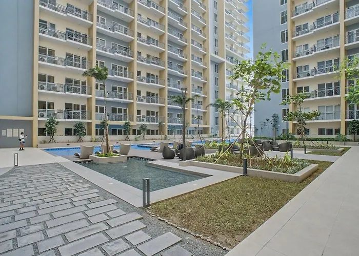 Luxury Near Solaire And Okada Apartamento Manila