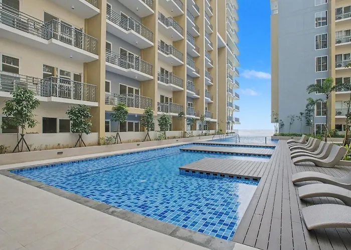 Luxury Near Solaire And Okada Apartamento Manila