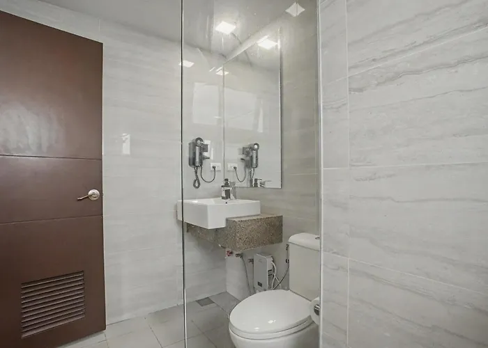 Luxury Near Solaire And Okada Apartamento