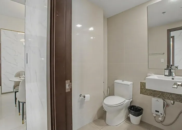 Luxury Near Solaire And Okada Apartamento Manila